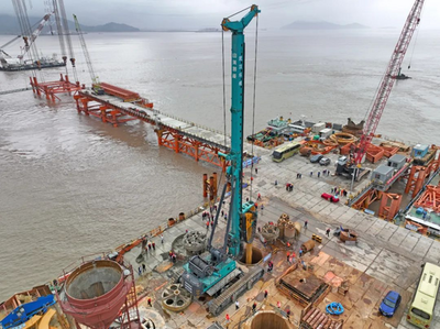 雙星閃耀 山河智能樁工產(chǎn)品榮獲制造業(yè)單項冠軍，助力建設工程施工新飛躍